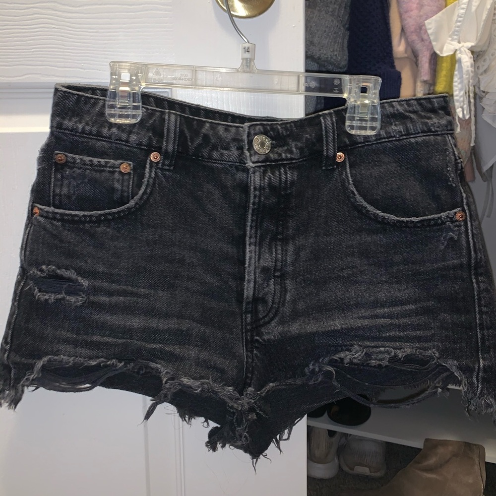 Black zara shorts